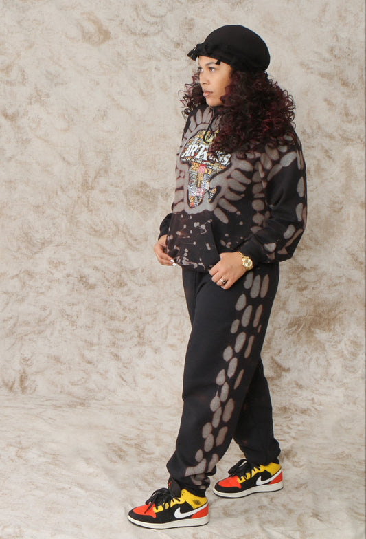 Urban Royalty Set – Bleached Sweatsuit